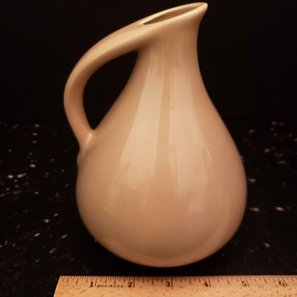 Handmade Pitcher Jug Ceramic Art Pottery Angled Spout Beige Tan Glaze Vintage - Picture 10 of 12